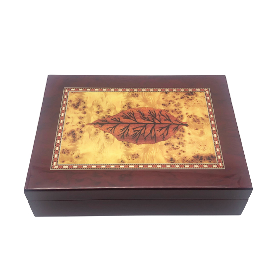 BL Humidor Tobacco Leaf 25 Cigars