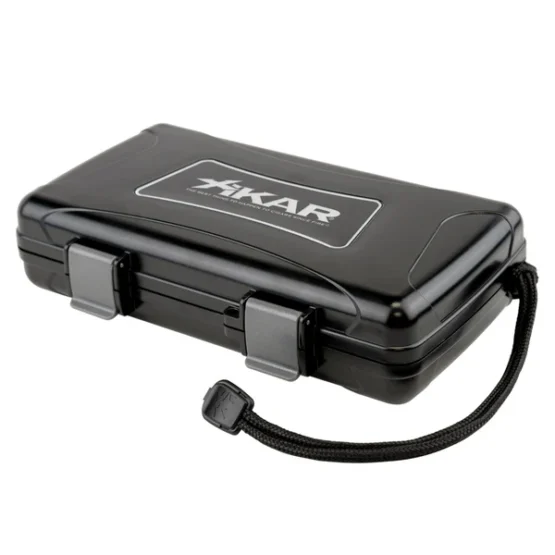 XIKAR TRAVEL HUMIDOR 5 CIGAR CAP. - BLACK
